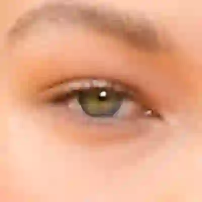 Gigi Hadid's eyes — muted green with grey-olive tones